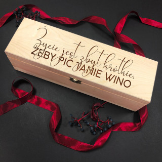 Drewniane pudełko na wino "Życie jest zbyt krótkie"