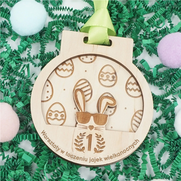 3D grawerowany drewniany medal "Mistrz toczenia jajek"