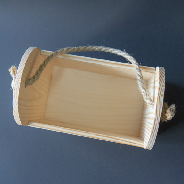 Drewniana skrzynka na butelki ze sznurkiem "Diabelskie krople"