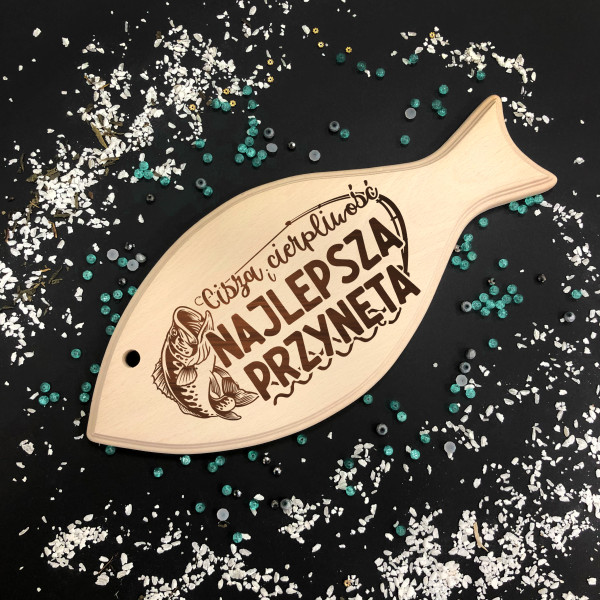 Drewniana deska do krojenia w kształcie ryby, grawerowana XL "Najlepsza przynęta" Drewniana deska do krojenia w kształcie ryby, grawerowana XL "Najlepsza przynęta"