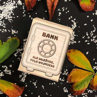 Drewniana grawerowana skarbonka "Bank"