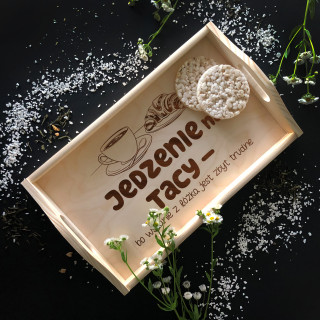 Drewniana taca śniadaniowa "Jedzenie na tacy"