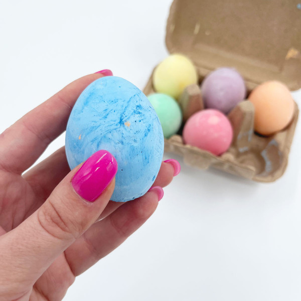 Kredki w kształcie jajek "Kolorowa Wielkanoc"