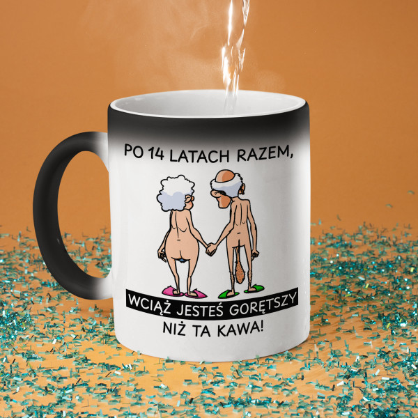 Kubek "Gorętszy niż ta kawa" z wybranymi przez Ciebie latami