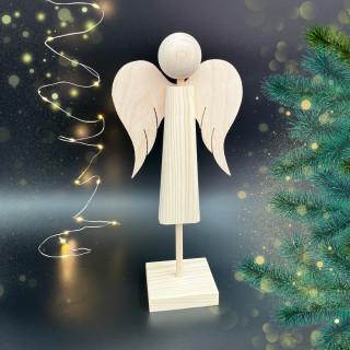 Drewniany aniołek (30 cm)