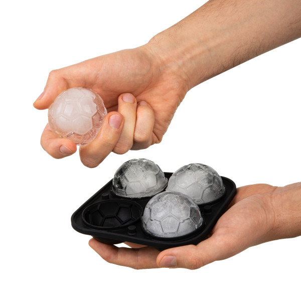 Zestaw kibica whisky i piłki nożnej: Szklanka i foremki do lodu